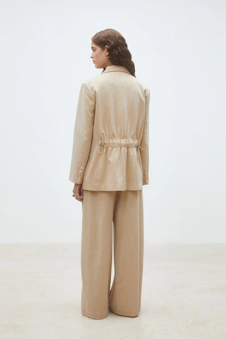Dwen Blazer