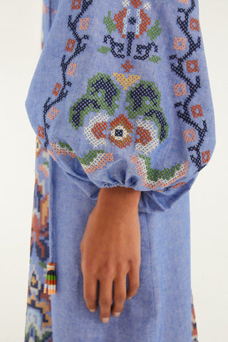 Garden Tapestry Blue Embroidery L/S Midi Dress