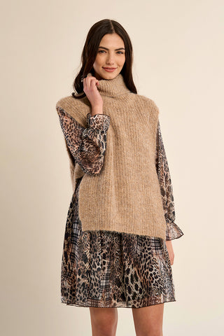 Ladies Knitted Sleeveless Sweater - Beige