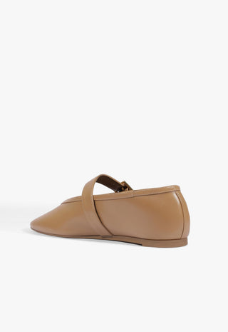 Vick Buckle Flat
