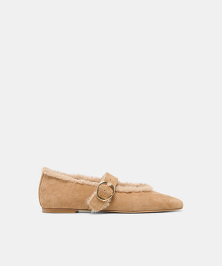 Mella Plush Flat