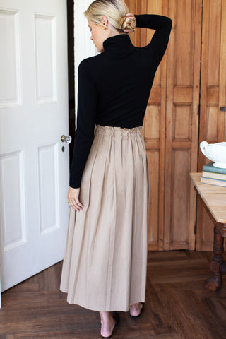 Soft Pleated Maxi Skirt