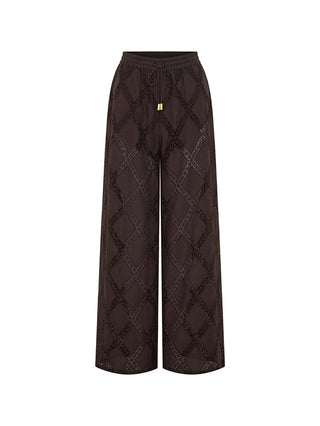 Izzy Pant